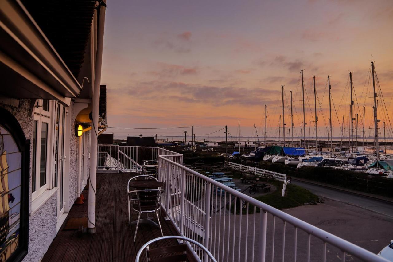 The Victory At Mersea West Mersea Extérieur photo